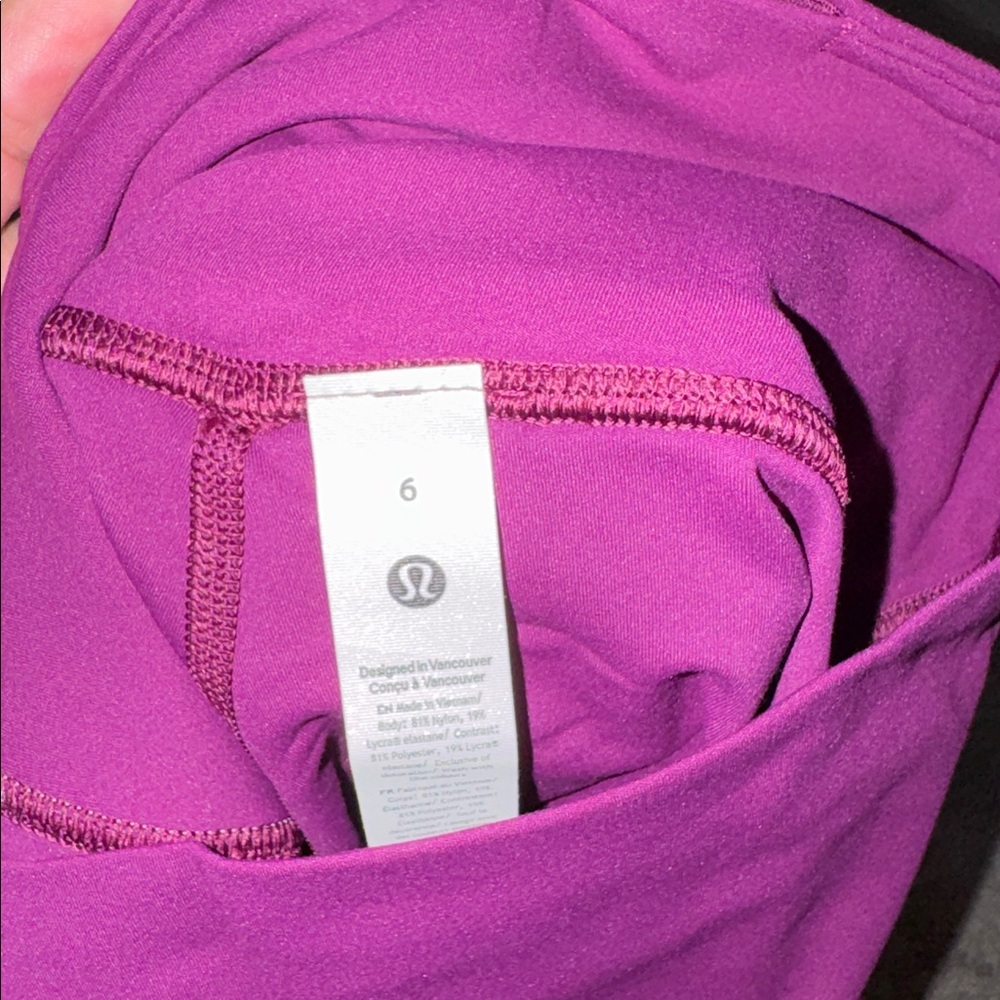 Lululemon align piped shorts- NWOT - Picture 5 of 5